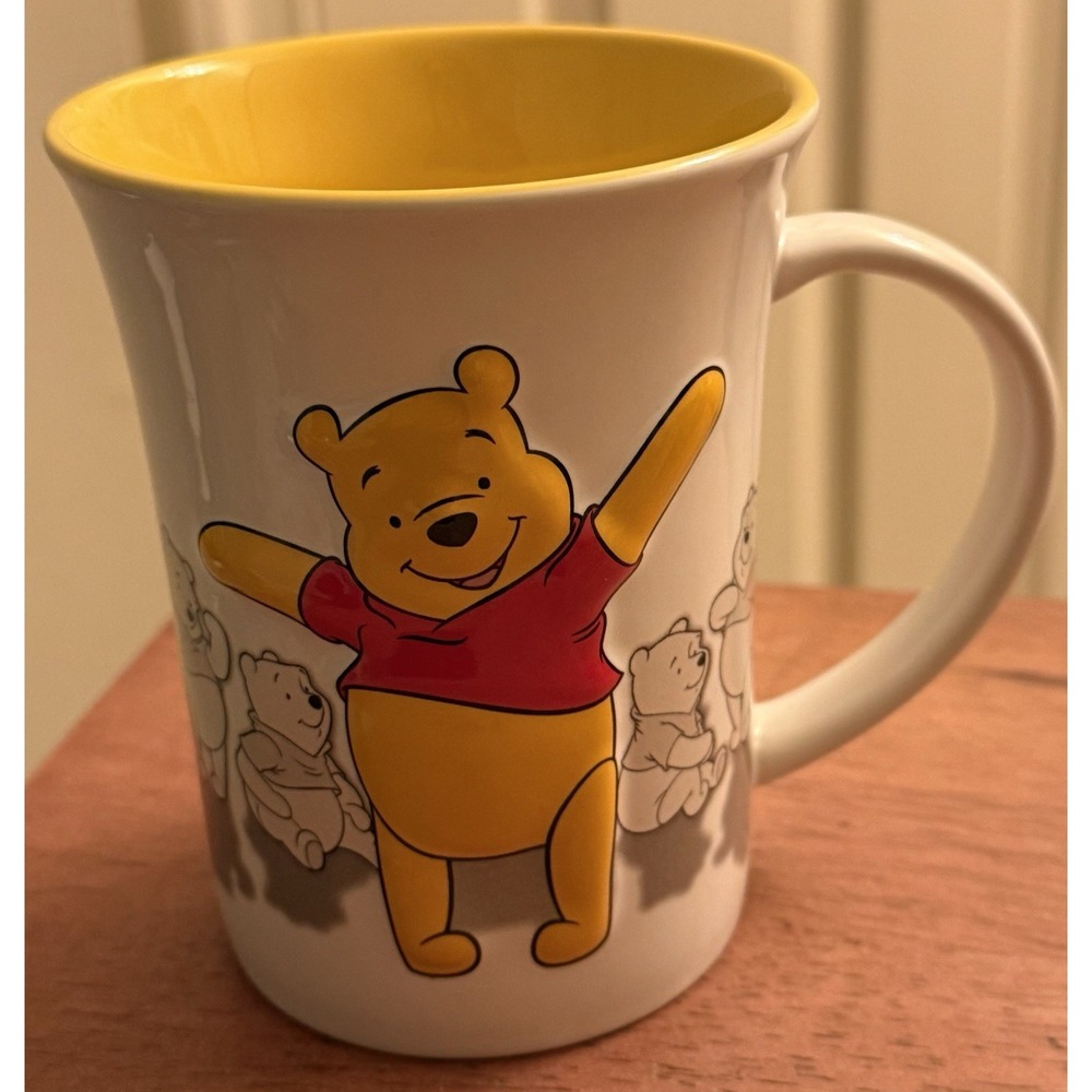 Disney Store Exclusive Winnie The Pooh 3D Raised Embossed Coffee Mug Cup 16 Oz